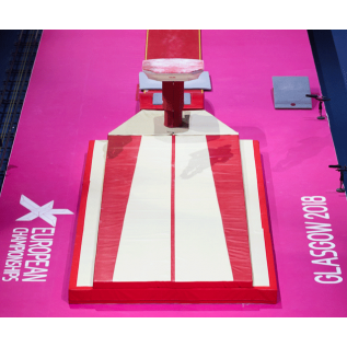 SET OF LANDING MATS FOR COMPETITION VAULTING - WITH TOP MAT - 15.60 mâ‰¤ - FIG Approved